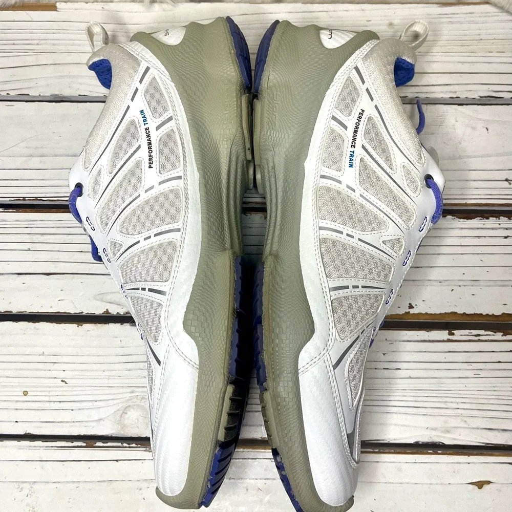 CLEAN Size 41 10-10.5 ECCO Biom Core Trainer‎ Performance Shoes White